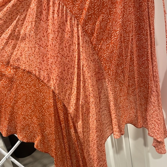 Joie Hacinthia Silk Dress - Picture 7 of 7